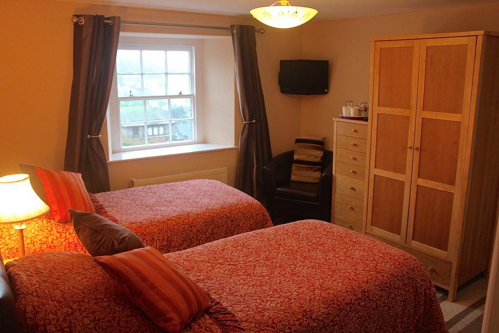 No.52 Bed & Breakfast Helston Szoba fotó